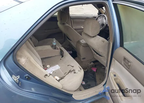 2004 Toyota Camry Le from USA, damaged, VIN 4T1BE32K14U853625